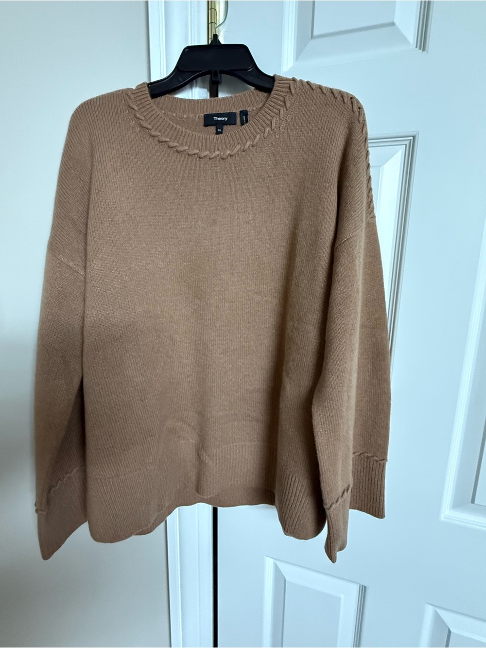 Theory Relaxed Cashmere Crewneck Sweater in Camel Brown